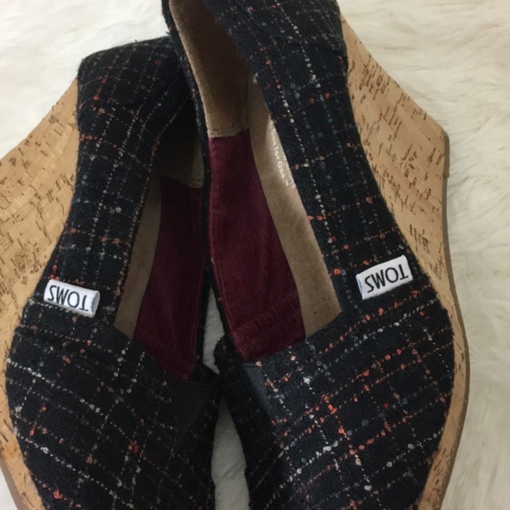 Toms Black & Multi Cork Peep Toe Wedges, size 7 - Picture 8 of 8